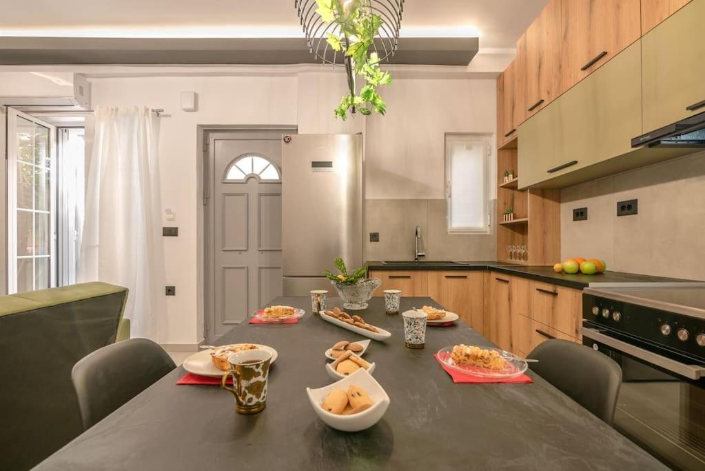 Yro Apartment Chania  Екстер'єр фото