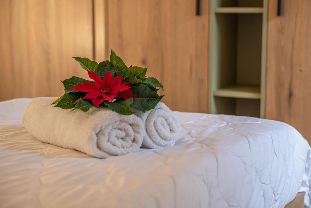 Yro Apartment Chania  Екстер'єр фото